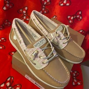 Youth Girls Sperry size 3 1/2